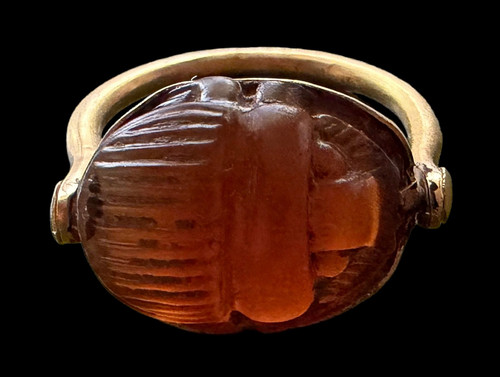 Heiliger ring des chepri - des,